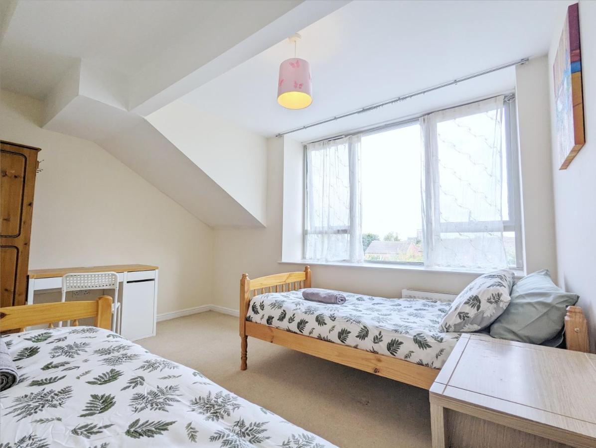 Guest Near Centre & Dock Free Parking Holiday home