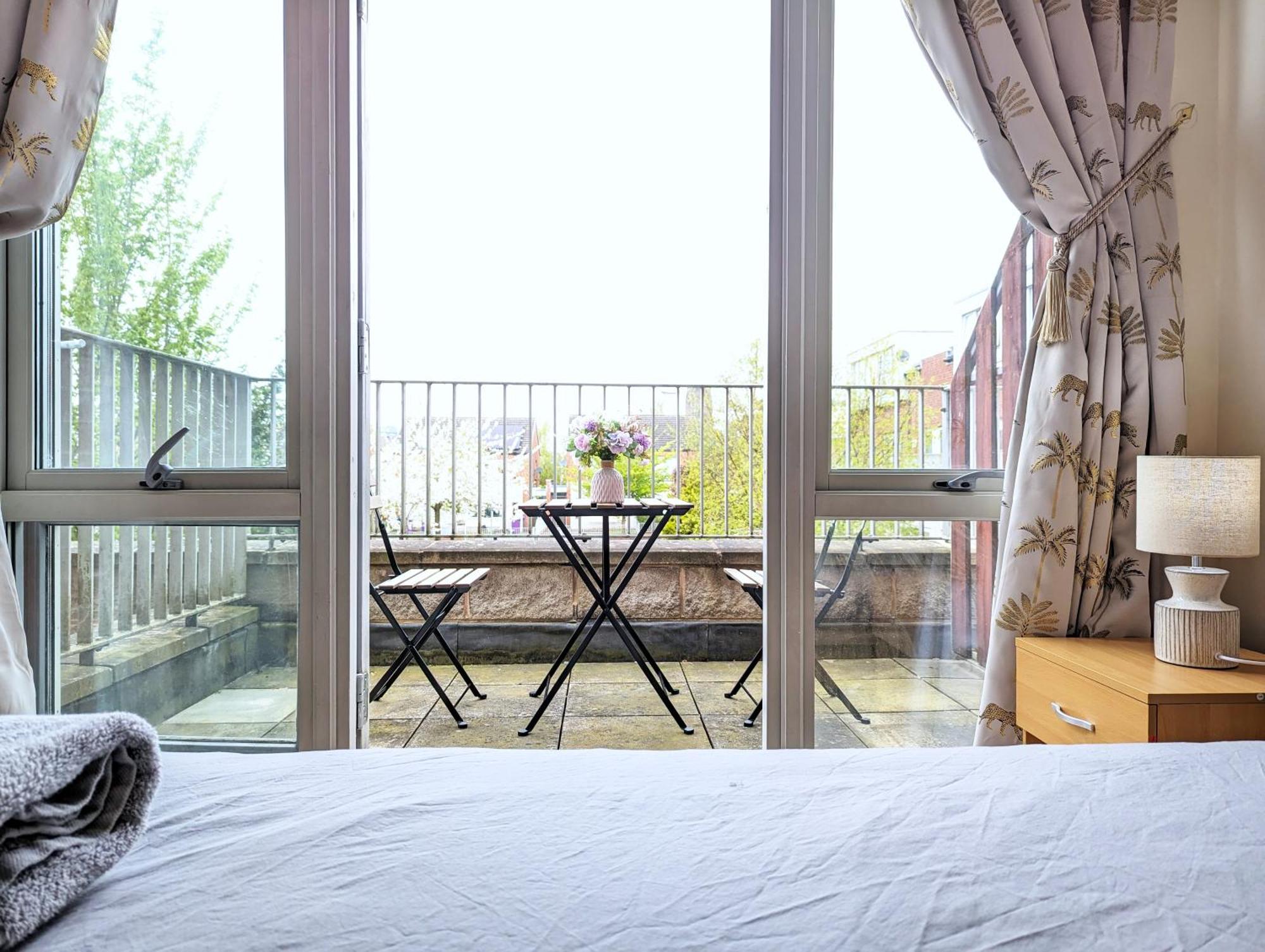 Guest Near Centre & Dock Free Parking Holiday home
